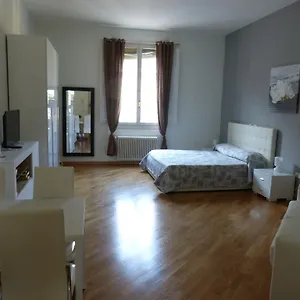 Appartamento Residenza Piazza Santo Stefano, Bologna